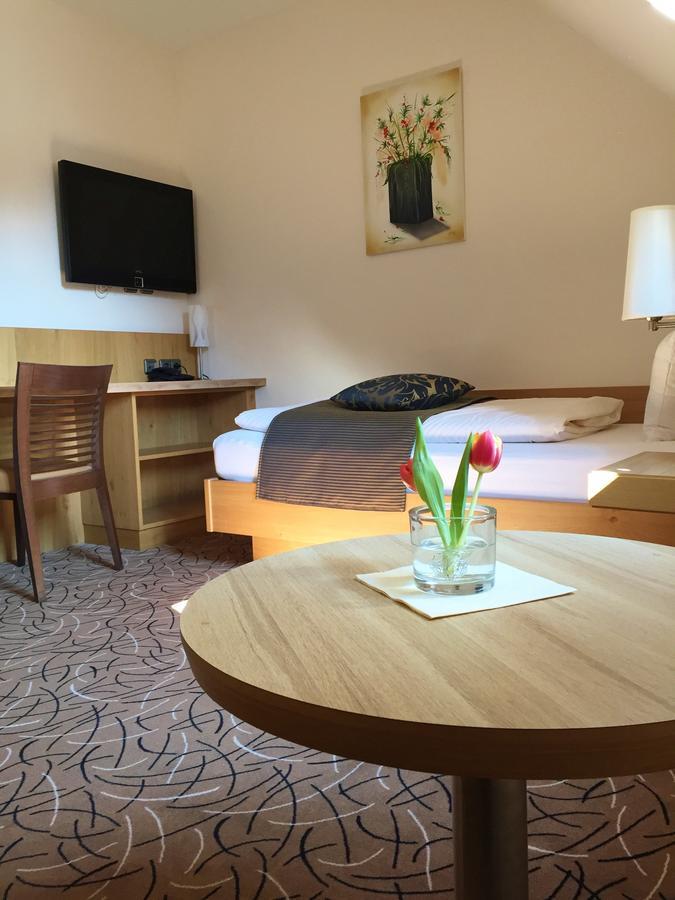 Eschenbach in der Oberpfalz Hotel Glutschaufel מראה חיצוני תמונה